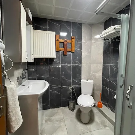 Lale Guest house 3*