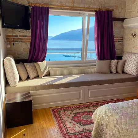 Lale Guest house 3*