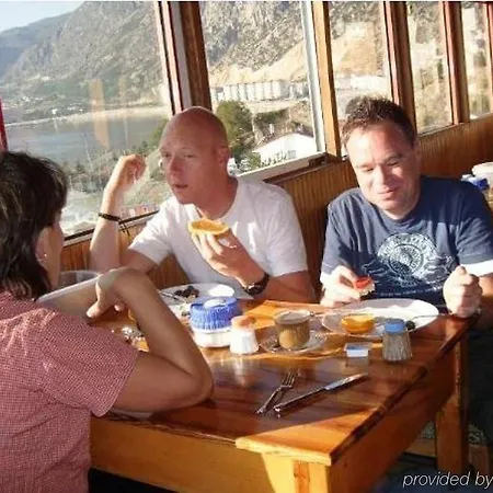 Lale Guest house